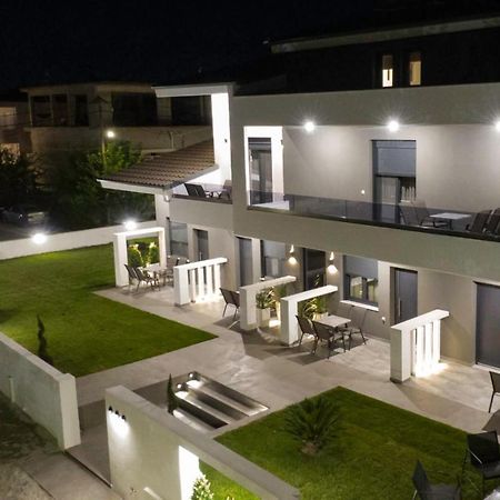 Perla Inn Stavros  Exterior photo